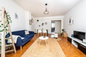 Spacieux appartement, 2 chambres, centre-ville